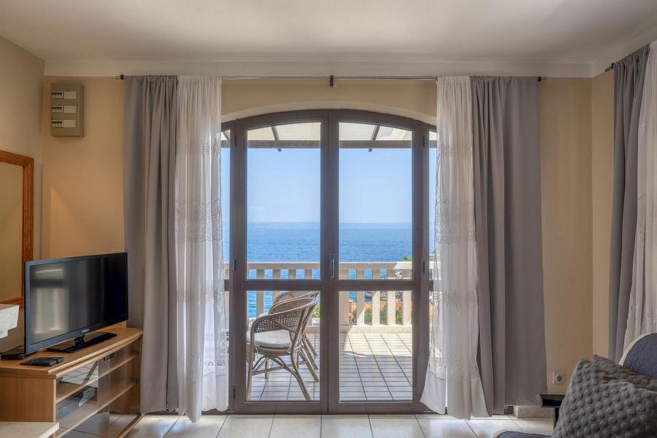 Villa Seaside Family Friendly House With A Swimming Pool Prigradica, Korcula - 21022 Blato  Exterior foto